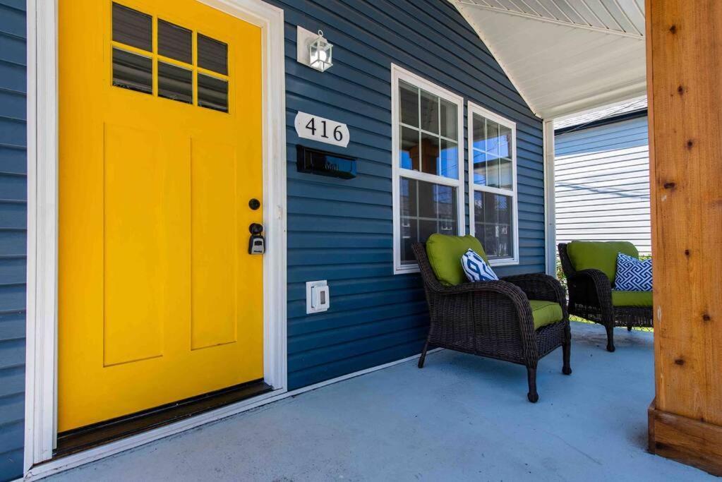 Newly Renovated 3 Bedroom Shelby Park Home **Free Parking** Луисвилл Экстерьер фото